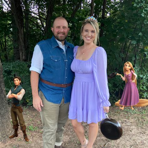 Rapunzel And Flynn Costume College, Rapunzel And Eugene Costume Halloween, Couple Disney Bound, Tangled Couples Costume, Flynn Rider And Rapunzel Costume, Rapunzel And Eugene Costume, Rapunzel And Flynn Costume, Rapunzel Outfit Ideas, Flynn Rider Rapunzel