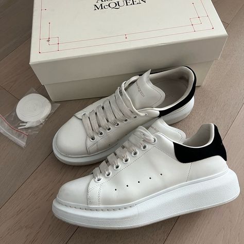 Alexander McQueen Sneakers Alexander Mcqueen Tread Slick, Shoes Alexander Mcqueen, Mcqueen Shoes, Alexander Mcqueen Sneakers, Mcqueen Sneakers, Alexander Mcqueen Shoes, Glitter Sneakers, Sole Sneakers, Shoe Lace