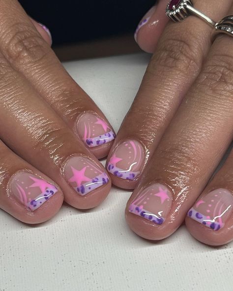 She’s everything | Instagram Colored Nail Designs, Pink Gel Mani, Diy Short Nail Designs, Nails Creative, Short Gel Designs, Short Art Nails, Natural Nails Short Designs, Nail Designs Natural Nails Short, Gel Short Nail Designs