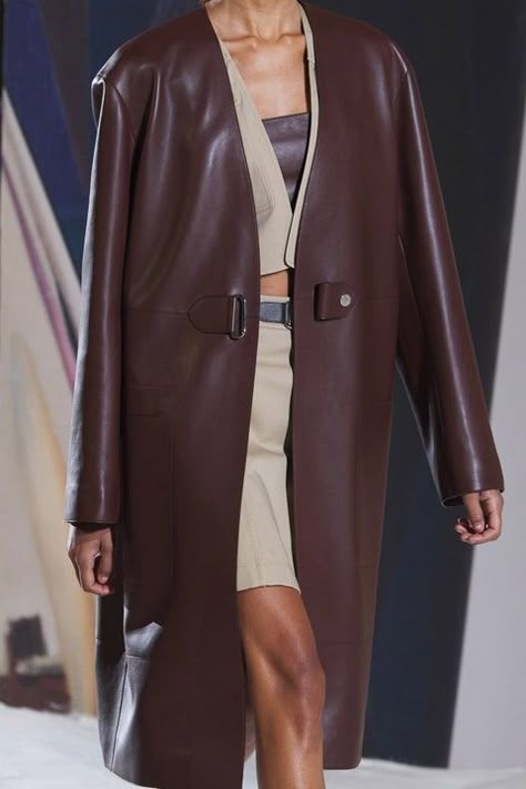 Hermes Clothes, Casual Outfit Inspiration, Leather Outfit, 가을 패션, Leather Blazer, Fashion 2020, Coat Fashion, Leather Coat, Look Fashion