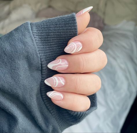 Delicate White Nails, Line Art Almond Nails, White Lines Almond Nails, Almond Nails Designs Lines, White Acrylic Nails With Design Almond, White Line Work Nails, Abstract French Nails Almond, White Abstract Nails Almond, Almond Acrylic Nail