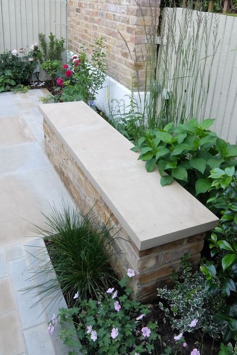 Stone Bench Idea for patio addition Stone Garden Seating, Garden Stone Bench Ideas, Front Garden Bench, Stone Bench Garden, Stone Benches Outdoor, Tiny Courtyard Garden, California Garden Design, Tiny Courtyard, Granite Bench