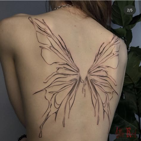 Lining Tattoo, Fairy Wing Tattoos, Wing Tattoos On Back, Dolphin Tattoo, More Tattoo, Ornamental Tattoo, Spine Tattoos For Women, Cute Little Tattoos, Simple Tattoo