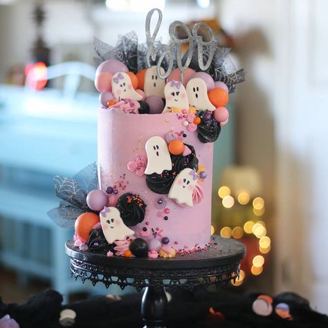 Happy Boo Day Birthday Cake, Girls Halloween Birthday Cake, A Little Boo Is Almost Due Cake, Pink Halloween Birthday Cake, Spooky One Birthday Cake, Girly Halloween Cake, Boo Day Cake, Pastel Halloween Cake, Boo Birthday Cake