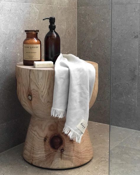 Simple bathroom styling for your Sunday night ✌🏻 We're loving the stunning range of Amber glass bottles from @kuishihome 🖤 Not only do they… Timber Stool, Cheap Holiday Decor, Bathroom Stool, Products Photography, Minimalist Home Interior, Cosy Home, Quirky Home Decor, Simple Bathroom, Decoration Inspiration