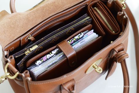 My Summer Planner via A Bowl Full of Lemons Gillio Planner, Filofax Malden, Planner Bag, A Bowl Full Of Lemons, Bowl Full Of Lemons, Summer Planner, Filofax Personal, Franklin Covey, Inside My Bag