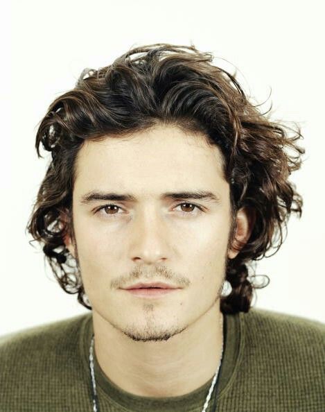 Pretty Curls, Guy Haircuts Long, Orlando Bloom, Long Hair Cuts, Facial Hair, Pretty Men, Hair Designs, Haircuts For Men, Photo Dump