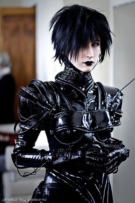 23 Hot Latex Cosplay Outfits  [ Swordnarmory.com ] #cosplay #anime #swords Goth Apocalypse Outfit, Futuristic Apocalypse Fashion, Dark Sci Fi Aesthetic, Sci Fi Hairstyles, Sci Fi Outfits, Cyberpunk Goth, Punk Aesthetics, Industrial Fashion, Latex Cosplay