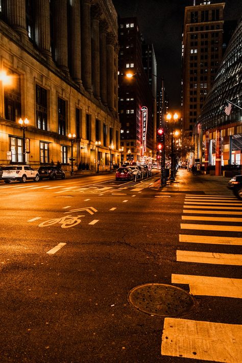 Free Street in City at Night Stock Photo Night City Photography, Night Street Photography, Street Background, City Streets Photography, Fall City, City Lights At Night, Street Pictures, City At Night, Night Background