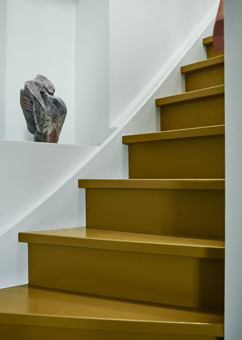 Painted Staircases, Wet Room, Painted Stairs, Wooden Stairs, Interiors Dream, Interior Stairs, Wooden Floor, Painted Floors, Wet Rooms