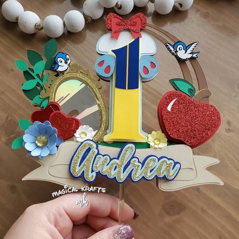 Snow White Cake Topper, Disney Cake Toppers, Snow White Cake, Cricut Cake, Colors Pictures, Snow White Birthday Party, Frozen Cake Topper, 3d Cake Toppers, Snow White Birthday