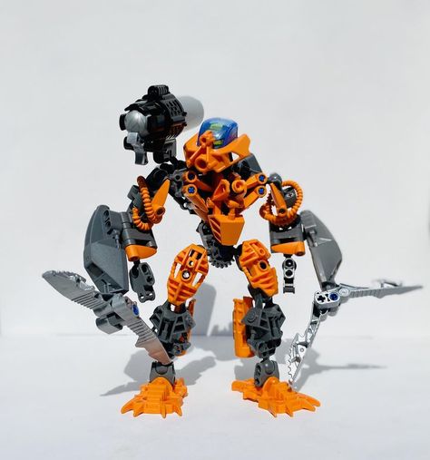 Bionicle Art, Cool Lego Ideas, Lego Hero Factory, Bionicle Heroes, Robot Sketch, Bionicle Mocs, Hero Factory, Lego Custom Minifigures, Lego Mechs