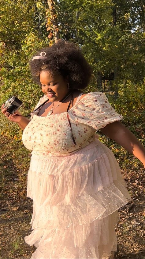 Plus Size Victorian Dress, Coquette Clothing Aesthetic, Black Femininity Plus Size, Coquette Fashion Plus Size, Plus Size Croquette, Wlw Plus Size, Plus Size Coquette Aesthetic, Plus Size Balletcore, Coquette Outfit Plus Size