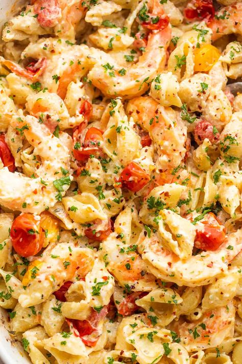 Baked Cream Cheese Pasta with Shrimp is a meal you won’t want to miss! Roasted ripe cherry tomatoes and fresh garlic are mixed with shrimp, pasta, and cream cheese in this easy baked pasta recipe. Garlic Scallops Recipe, Shrimp Pasta Bake, Low Carb Keto Dinner, Creamy Garlic Shrimp Recipe, Creamy Garlic Shrimp, Cream Cheese Pasta, Keto Dinner Recipes, Shrimp Recipes For Dinner, Shrimp Seasoning