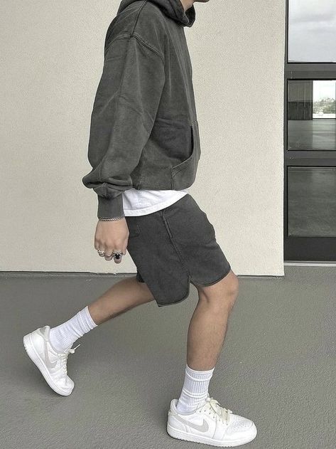 aiden graves ﾟ𐦍༘⋆ THE WALL OF WINNIPEG AND ME Air Force 1 Outfit Men Streetwear, Aiden Graves, Airforce 1 Outfit, Air Force 1 Outfit Men, Sportwear Outfit, Air Force 1 Outfit, New Balance Outfit, Mens Shorts Outfits, Streetwear Mode