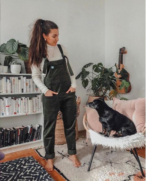 How To Style Dungarees Winter, Autumn Dungarees Outfit, Lucy Yak Outfit, Lucy Yak Dungarees, Lucy And Yak Outfit, Lucy & Yak, Dungarees Outfit Summer, Lucy And Yak Dungarees Outfit, Dungarees Outfit Winter