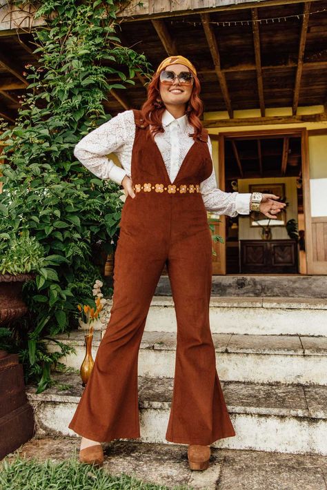 Overalls Outfit 70s, 70s Overalls Outfit, Plus Size 70s Fashion, Outfits 70s Style, 70s Overalls, 70s Aesthetic Fashion, Mode Coachella, 70s Inspired Outfits, Great Gatsby Dresses