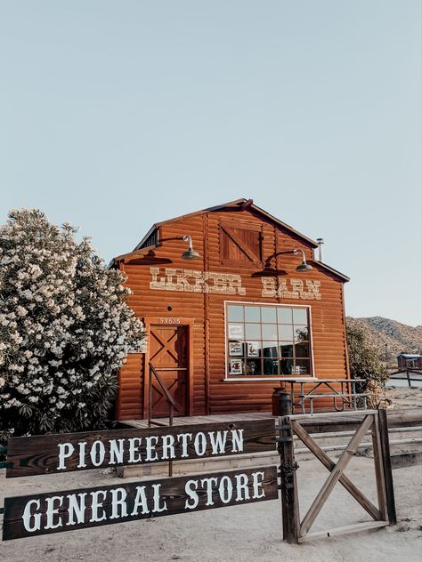 Pioneer Town, Vintage Village, High Pony, Small Town America, Red Dead, General Store, Joshua Tree, Small Town, Small Towns