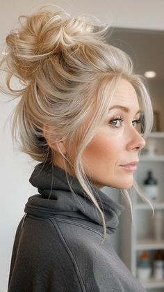 Pinterest is buzzing with new hairstyle trends for 2024. These hairstyle ideas help you achieve gorgeous and head-turning looks. Explore the latest hair trends and find your new look. Perfect for any occasion, these hairstyles will elevate your style game and keep you on-trend.#PinterestTrendingHairstyles, #TrendingHairStyles2024, #MustTryHairstyles, #PopularHairStyles, #HairInspo2024, #PinterestHairTrends, #HairstyleIdeas, #TopHairTrends Messy Buns Hairstyle, Buns Ideas, Shoulder Length Balayage, Side Chignon, Trending Hair, Long Hair On Top, Sleek Bun, Messy Buns, Latest Hair Trends