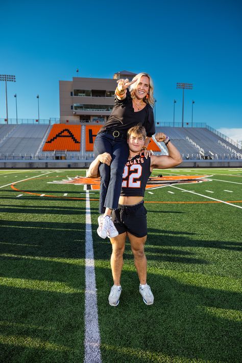 Celebrating our seniors and the incredible moms behind them! 🌟💐   #SeniorYear #MomMagic #Seniorsandmoms #Classof2025 #AledoFootball #BearcatNation #SignUpToday #FootballLife #FWCamera #HighSchoolSports #AledoHighSchool #AledoPhotographer #CanonUSA Football Mom Photo Ideas, Football Pictures With Mom, Mom And Senior Football Pictures, Mom Son Senior Pictures, Family Sports Pictures, Mom And Son Senior Pictures Photo Ideas, Senior Football And Mom Pictures, Football Mom Picture Ideas, Mother Son Football Pictures