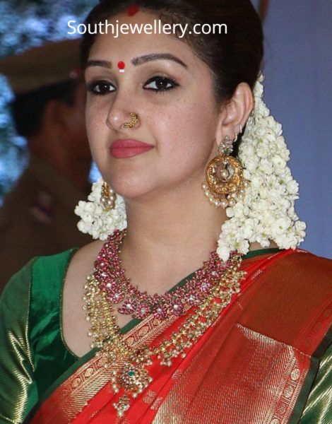 Sridevi Vijaykumar, Mango Mala Jewellery, Guttapusalu Haram, Jewellery Photo, Mango Necklace, Mala Jewelry, Traditional Indian Jewellery, Temple Jewelry, Gold Necklace Indian Bridal Jewelry