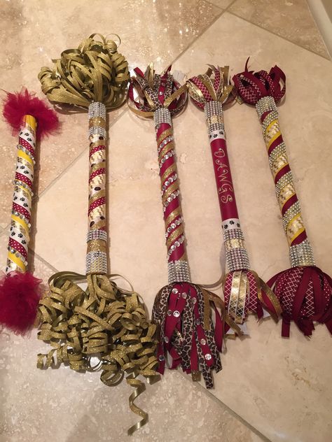 Sprit stick ideas! Show your school spirit! Diy School Spirit Ideas, Cheer Spirit Sticks Ideas, School Spirit Accessories, Spirit Stick Decorating Ideas, Pep Rally Spirit Stick, School Spirit Stick, Cheerleading Spirit Stick Ideas, Cheerleading Spirit Stick Ideas Diy, Cheer Spirit Sticks Diy