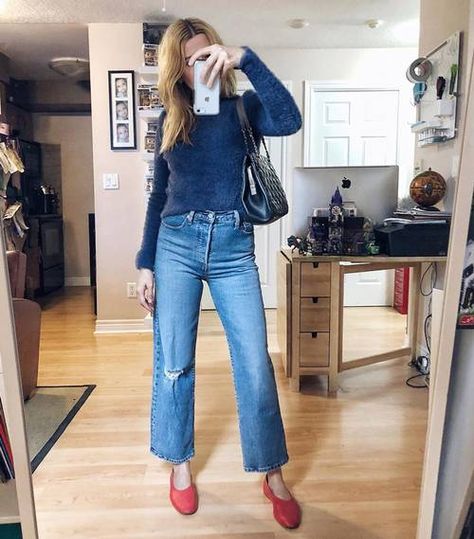 The 7 Best Jeans for Women Over 40, Hands Down | Who What Wear UK What To Wear In New York, Summer Packing, Best Jeans For Women, Capsule Wardrobe Work, Lit Outfits, Packing Lists, Jeans Outfit, Packing Light, Best Jeans