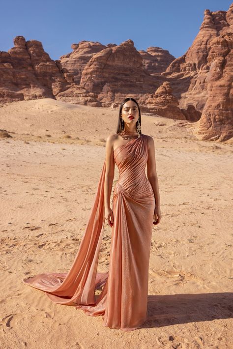 Rami Kadi – Maison De Couture Fantasy Barbarian, Rami Kadi, Draped Gown, Prom Inspiration, Prom 2024, Drape Gowns, High Fashion Dresses, Couture Looks, Fasion Outfits