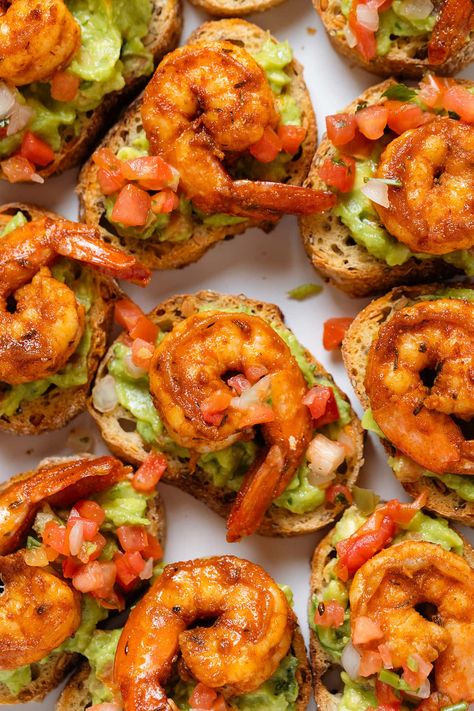 Shrimp Crostini, Spicy Cajun Shrimp, Party Finger Food, Toasted Baguette, Crostini Appetizers, Whipped Goat Cheese, Toast In The Oven, Spicy Seasoning, Crowd Pleasing Appetizers