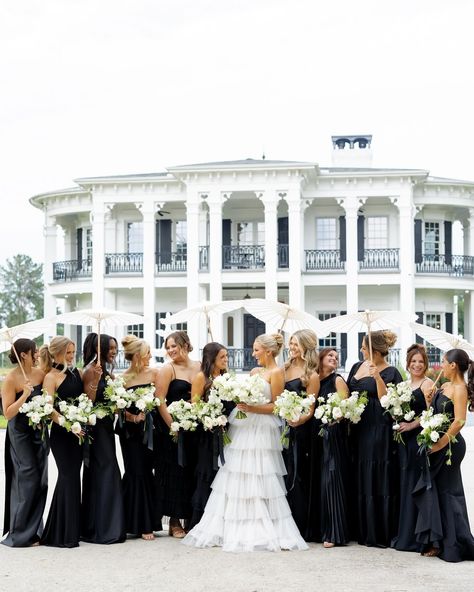 Talk about a stunning black and white wedding! We will never stop obsessing over Tatum & John’s breathtaking day. Every detail has us swooning all over again!✨ •⁠ •⁠ Wed Society | Houston Featured Vendors:⁠ Catering & Bartending: @larue.catering⁠ Photography: @allyjoephotography Stage: @elevatedavproduction⁠ Venue: @sandlewoodmanor⁠ •⁠ •⁠ // Photo: @allyjoephotography⁠ •⁠ •⁠ Other Vendors: @pixsterphotobooth @brambleandbee @iceoccasionshouston @whomarion @eventseven.htx @thelovelyhairclass @... Black And White Wedding Bridesmaid, Black Tie Bridesmaid Dresses, Black And White Bridal Party, Black Tie Wedding Theme, Catering Photography, Black Bridesmaid Dresses Long, Weddings Decorations Elegant Romantic, Bridesmaid Boutique, Black Tie Bridesmaids