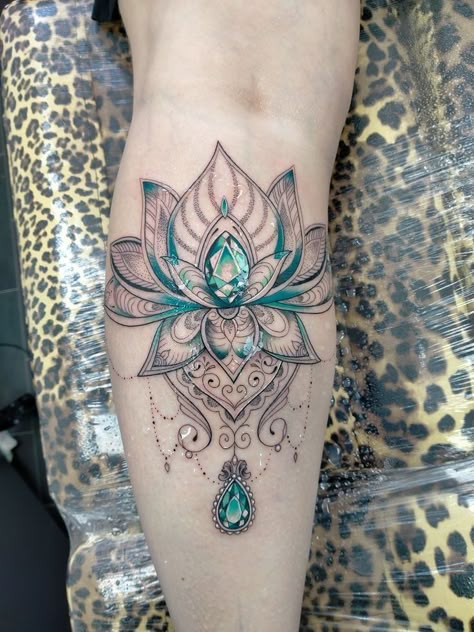 Gemstone Mandala Tattoo, Diamond Lotus Tattoo, Lotus Jewel Tattoo, Aquamarine Stone Tattoo, Lotus And Lace Tattoo, Jewel Mandala Tattoo, Mandala With Jewels Tattoo, Aquamarine Gemstone Tattoo, Gemstone Chest Tattoo