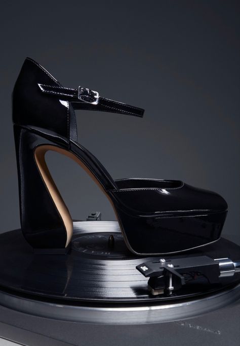 Sergio Rossi Sergio Rossi Heels, Sergio Rossi, Sweet Life, Chapter 1, Spot On, Black Fashion, Heels, Black