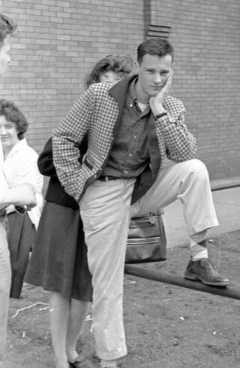 1950s Fashion Men, 1950s Mens Clothing, Fashion For School, 1950 Men, 1950s Men, Teen Fashion Winter, 1950s Mens Fashion, Teen Fashion Trends