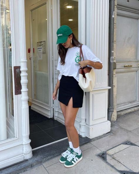 All Posts • Instagram Outfit Fitness Mujer, Summer Outfits 2024 Street Style, New York Summer Outfits, New York Outfits Summer, 2024 Street Style, York Outfits, 2024 Fits, Inspo Fits, New York Summer