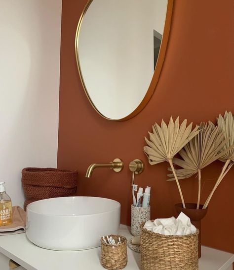 Bathroom Decor Beach Theme, Terracotta Bathroom, Tropical Bathroom Decor, Tiny Loft, Tropical Bathroom, Beach Bathroom Decor, Downstairs Bathroom, Boho Bathroom, Bathroom Inspiration Decor