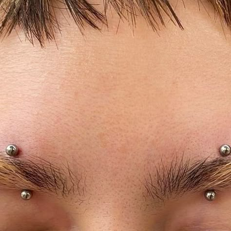 identity body piercing on Instagram: "Dare to be different, unique, and most importantly, you ✨ “Some ~ almost ~ perfectly paired inner eyebrow piercings accompanied with some very healed, ~ almost ~ perfectly paired center eyebrow piercings.  I'd like to think this is an excellent example of how to make some piercings that are slightly different in placement still come together beautifully with new, complimentary paired piercings.” - @noel.piercings ✨💛🐝" Inner Eyebrow Piercing, Different Eyebrow Piercings, Cool Eyebrow Piercing, Symmetrical Eyebrow Piercing, Central Eyebrow Piercing, Eyebrow Piercing Placement, Paired Eyebrow Piercing, Body Modification Aesthetic, Center Eyebrow Piercing