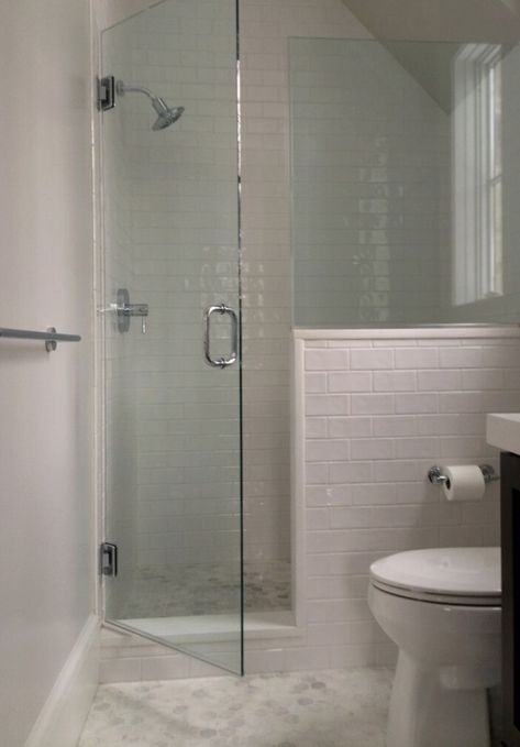 Bathroom Shower Doors Ideas, Shower Doors Ideas, Half Wall Shower, Shower Remodel Diy, Bathroom Shower Doors, Small Shower Remodel, Doors Ideas, Glass Shower Enclosures, Bathroom Redesign