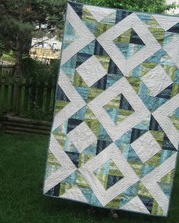 Teaginny Designs: All for Me - Neptune Quilt Blue And Green Quilt, Modern Quilt Designs, Hst Quilts, Green Quilts, All For Me, Two Color Quilts, Quilt Modernen, Half Square Triangle Quilts, Batik Quilts