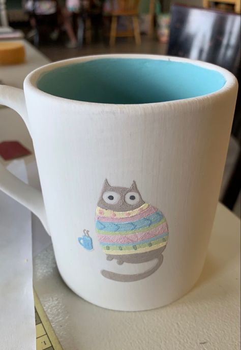 pottery ceramics cat mug cat with a sweater mug painting glaze clayfish bisque idea pin kiln inspo Cats Pottery Painting, Pottery Painting Cat Mug, Cat Mug Pottery Painting, Painted Clay Mugs, Glaze Ideas Pottery, Inside Mug Painting Ideas, Cat Mug Painting, Painted Ceramic Mug Ideas, Cat Pottery Painting Ideas