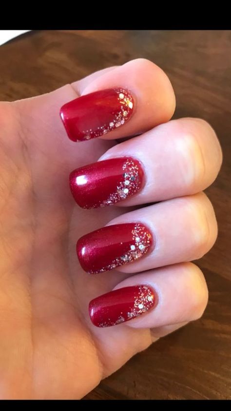 Holiday acrylic nails