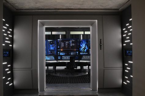 Slideshow: DC Universe: Get a Sneak Peek Inside Titans Tower Titans Tower Interior, Superhero Headquarters, Teen Titans Tower, Old Teen Titans, Curran Walters, Titan Tower, Dc Funny, Seamus Dever, Gotham News