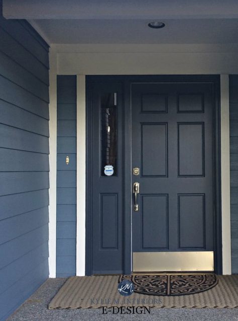 Paint Colour Review: Benjamin Moore Hale Navy HC-154 - Kylie M Interiors Navy Blue Garage Door, Benjamin Moore Hale Navy, Navy Front Door, Hale Navy Benjamin Moore, Navy Blue Paint Colors, Best Front Door Colors, Navy Blue Paint, Blue Siding, Front Door Color