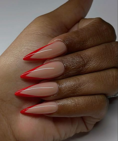 Red Stilleto French Tip, Red Bottom French Tip Nails, Red Pointed Nails, Red French Tip Nails Stiletto, Nude And Red Nail Designs, Stilleto Nail Idea, Red Pointy Nails, Cute Nails Red, Nails Feminine