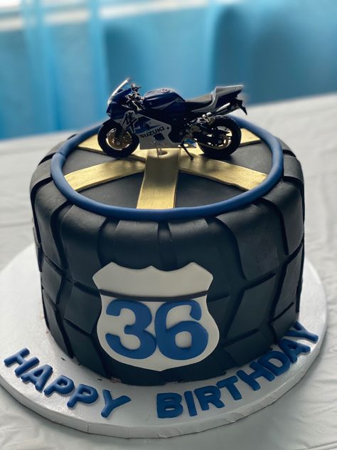 Motor Bike Cakes For Men, Cake For Bike Lover, Birthday Cake For Bike Lover, Motorcycle Theme Cake, Birthday Cake Motorcycle, Motor Bike Cake, Biker Cake, Motorcycle Cakes, Moto Cake