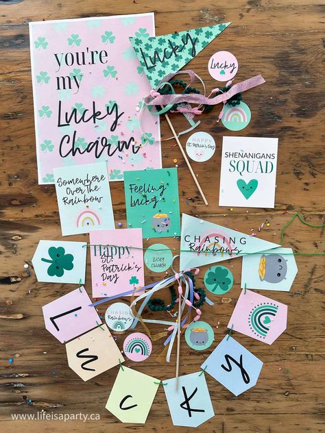 St. Patrick's Day free printables Banner Art, Rainbow Rice, Pennant Flags, Rainbow Crafts, Cupcake Picks, Printable Scrapbook Paper, Square Card, Paper Straws, Small Cards