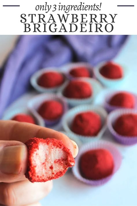 Strawberry Balls No Bake, Brazilian Truffles Condensed Milk, Strawberry Truffles Recipe, Brigadeiro Filling Recipe, Christmas Brigadeiros, Sweetened Condensed Milk Truffles, Strawberry Brigadeiro, Strawberry Condensed Milk, Condensed Milk Truffles