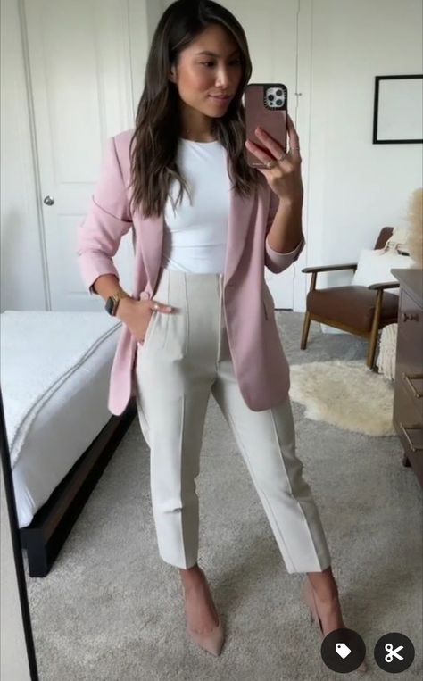 Networking Event Outfit, Event Outfit Ideas, Corporate Attire Women, Digital Wardrobe, Classy Business Outfits, Casual Work Outfits Women, Business Attire Women, Corporate Attire, Professional Outfits Women