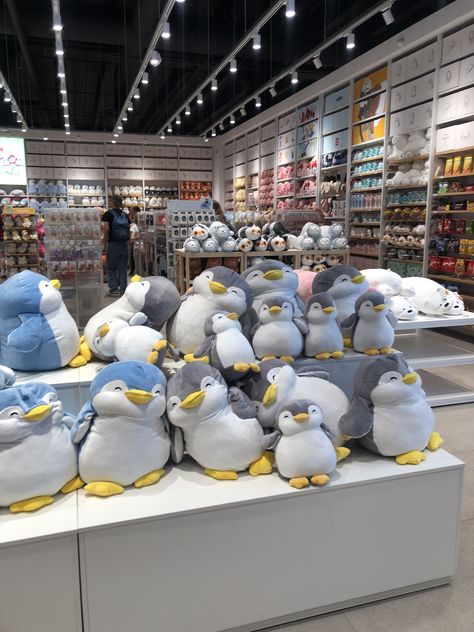 Miniso shop store Latvia Europe penguins Miniso Plushies Penguin, Cute Big Plushies, Miniso Penguin, Miniso Store, Big Plushies, Nice Dream, Happy Images, Skater Aesthetic, Cute Cats Photos