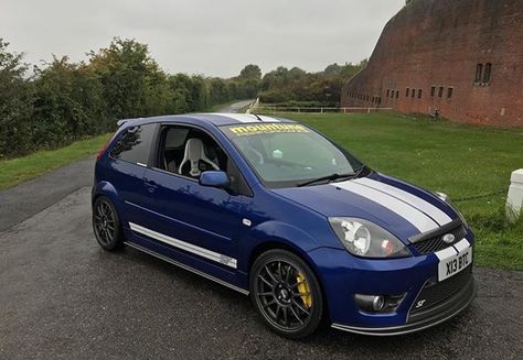 Fiesta ST 150 Ford Fiesta St Mk6, Ford Fiesta Modified, Ford Focus 2005, Ford Sport, Ford Fiesta St, Hot Hatch, Car Inspiration, Rx 7, Car Projects