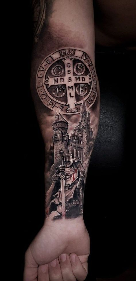 Benedictine Medal Tattoo, Tattoo Medieval, Templar Knight Tattoo, Eagle Shoulder Tattoo, Masonic Tattoos, Armor Of God Tattoo, Catholic Tattoos, Forearm Tattoo Quotes, Soldier Tattoo